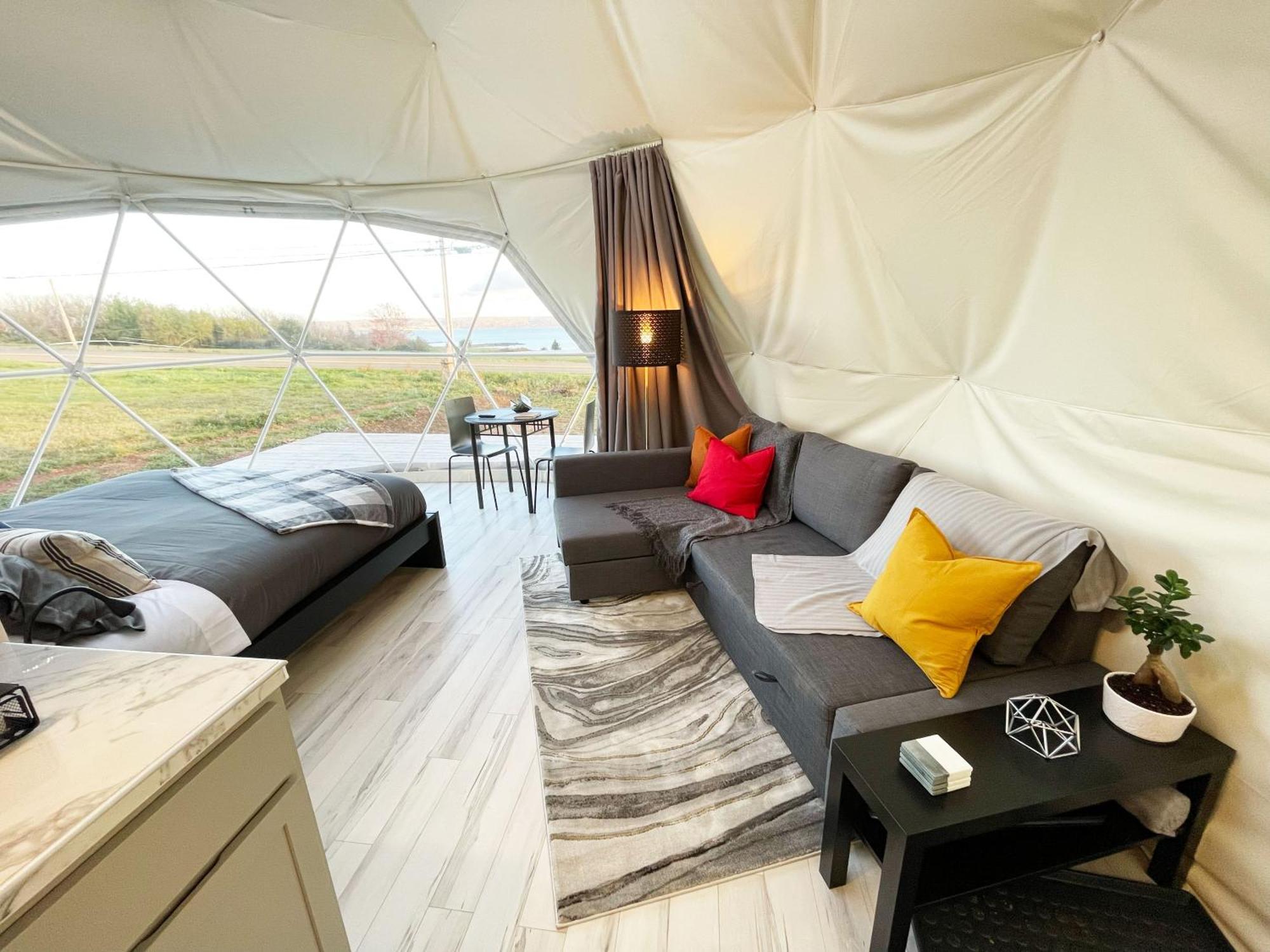 Port Wade Glamping Domes Villa Victoria Beach ภายนอก รูปภาพ