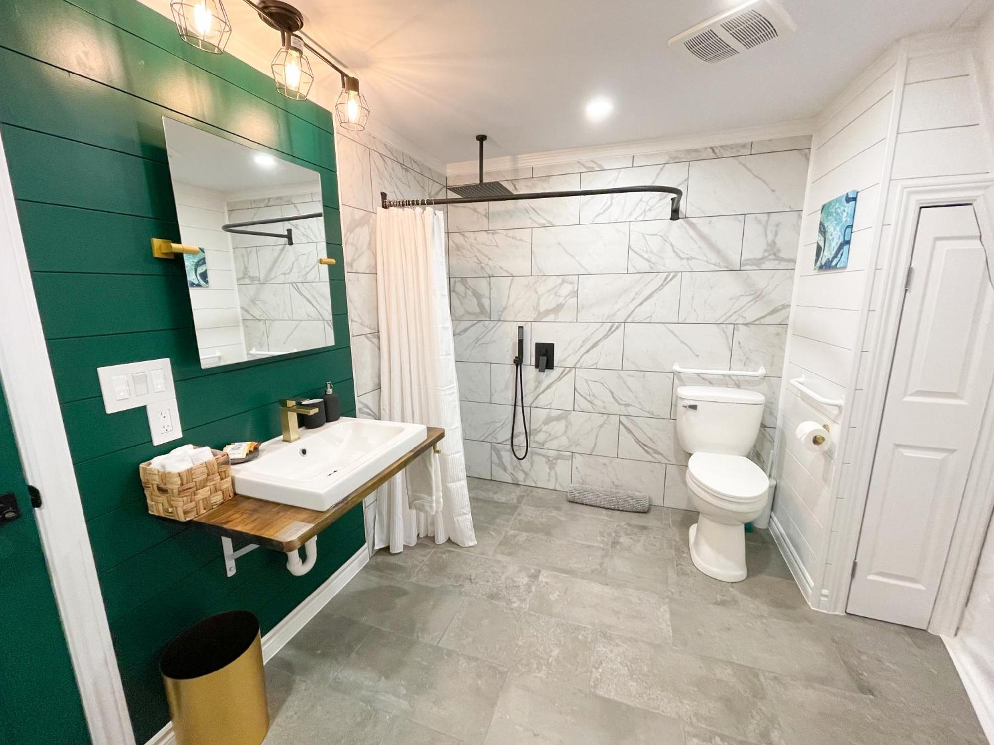 Port Wade Glamping Domes Villa Victoria Beach ภายนอก รูปภาพ
